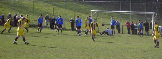 Mit dem Tor von Nounahou zum 3:5 erfolgte der Schlusspfiff .